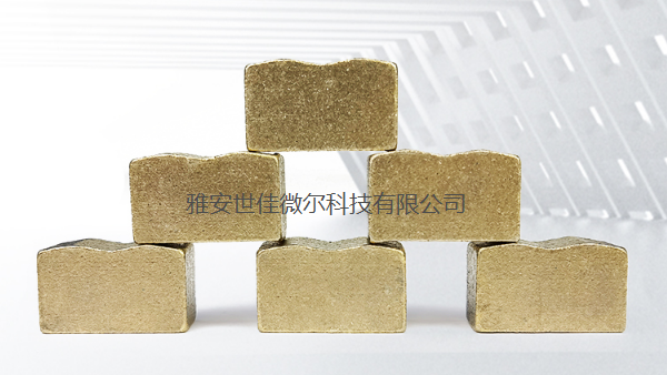 世佳微爾的鐵基合金粉對金剛石刀頭的結構性創新